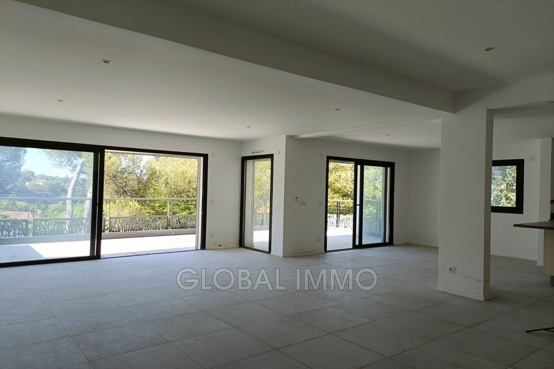 Apartment in Jardins de la Fontaine, Nimes, France 3 - 12627000