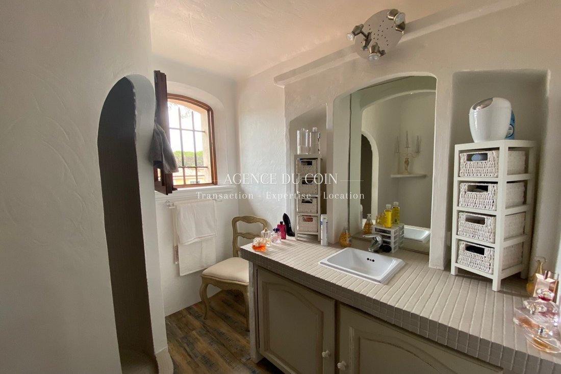 Villa in La Motte, Provence-Alpes-Côte d'Azur, Frankreich 5 - 12627180