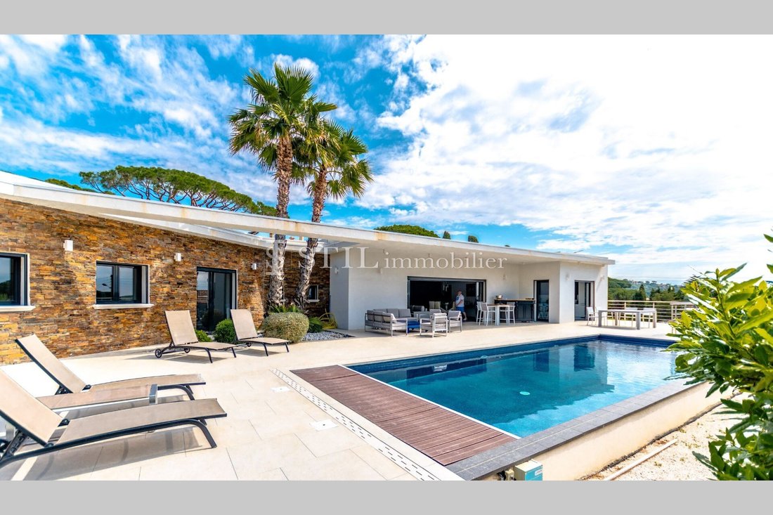 Villa in Ville-Les Saquedes-Le Bouillonnet, Sainte-Maxime, France 2 - 12627134