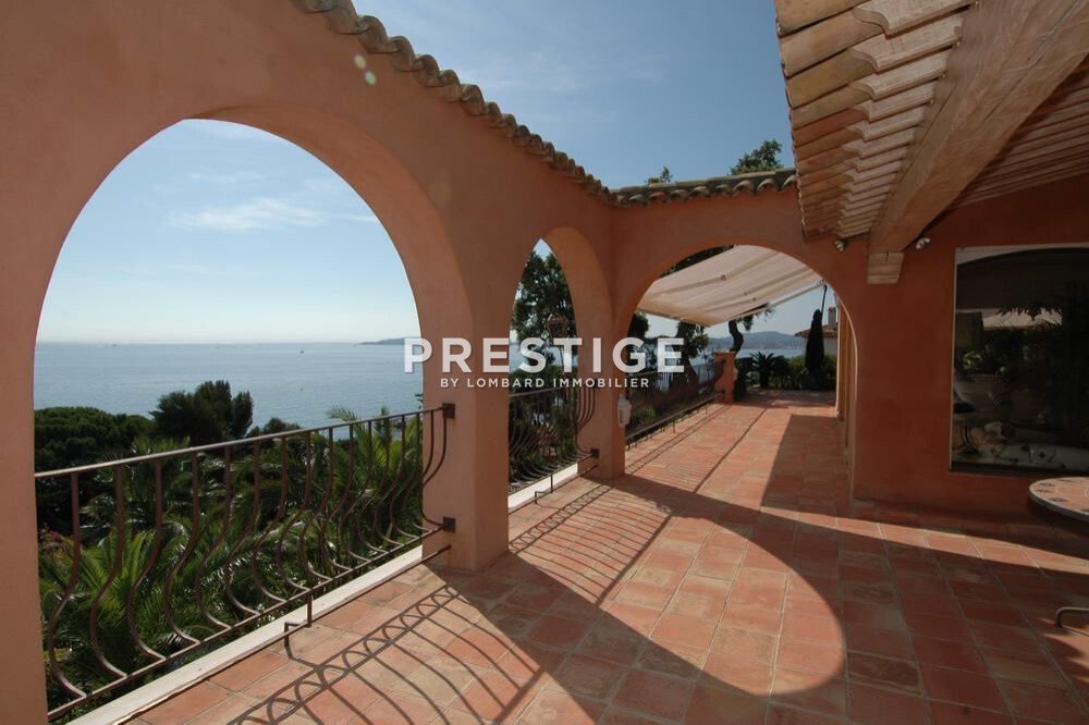 Villa in Ville-Les Saquedes-Le Bouillonnet, Sainte-Maxime, France 3 - 12627406
