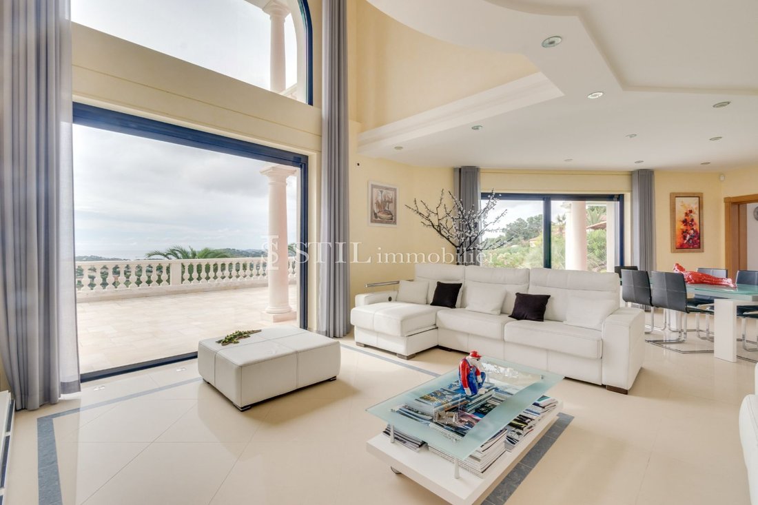 Villa in Ville-Les Saquedes-Le Bouillonnet, Sainte-Maxime, France 3 - 12626805