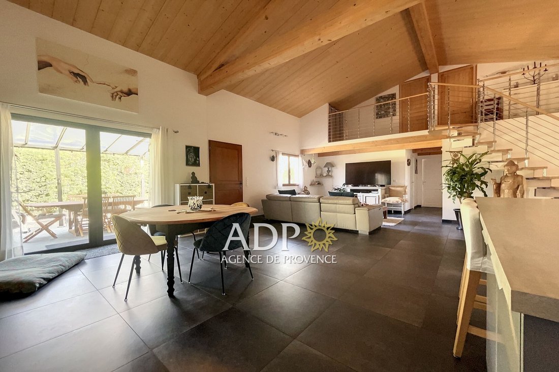 Villa in Valbonne, Provence-Alpes-Côte d'Azur, France 1 - 12626665