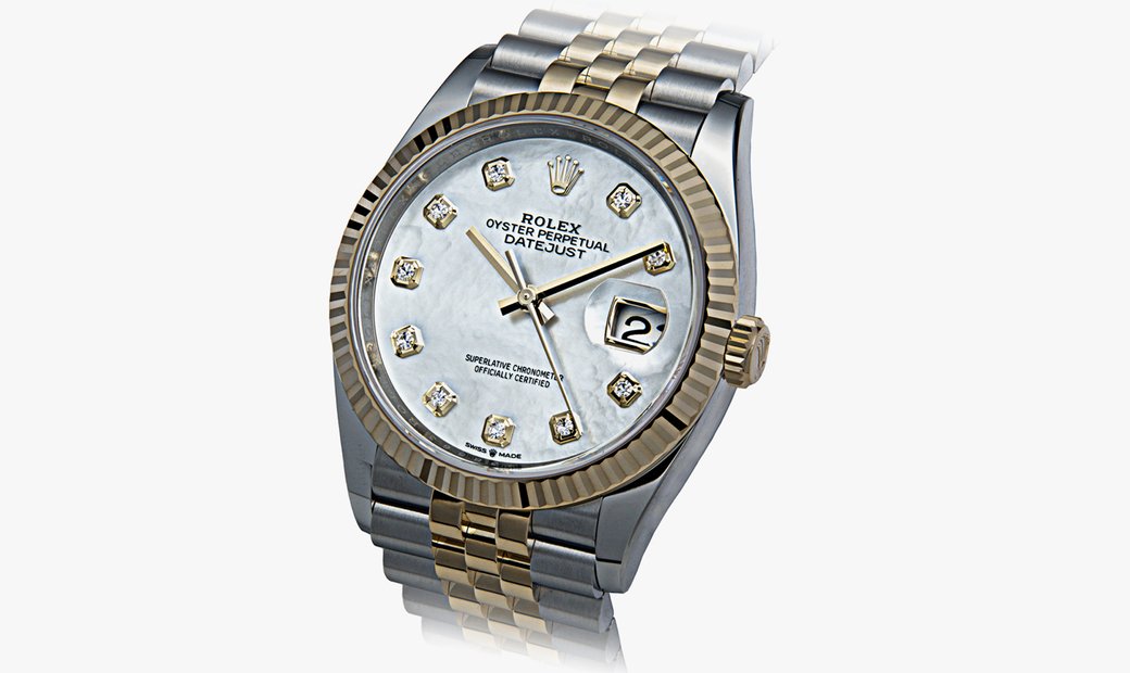 Rolex Datejust 41 126333-0018 in Oystersteel and Yellow Gold with Diamond Set Mother-Of-Pearl Dial