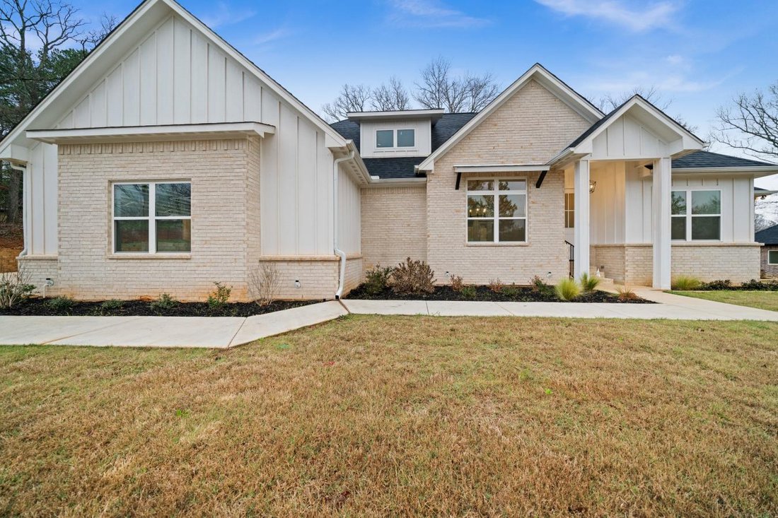 House in Tyler, Texas, United States 4 - 12629847