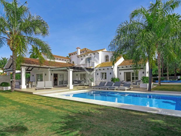Luxury houses with garden for sale in Marbella, Andalusia, Spain |  JamesEdition