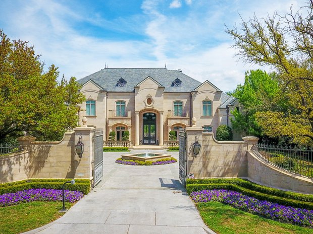 Zeep Champagne attent Luxury houses for sale in Texas, United States | JamesEdition