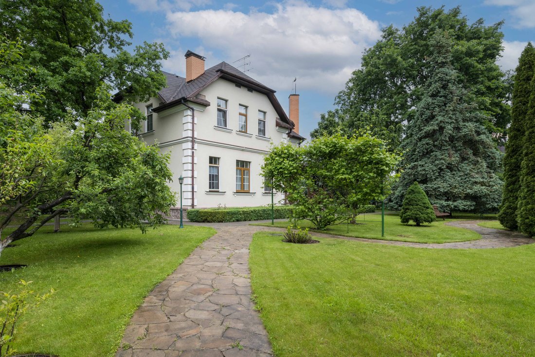 Sale Obrij In Kyiv Region>Kozyn, Ukraine In Kozyn, Kyiv Oblast