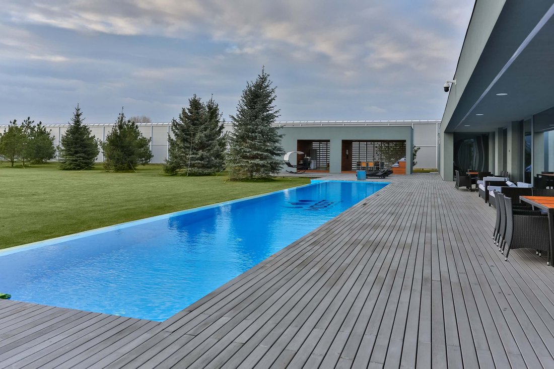 Villa in Kozyn, Kyiv Oblast, Ukraine 1 - 12453739