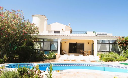 Villa a Santa Bárbara de Nexe, Algarve, Portogallo 1