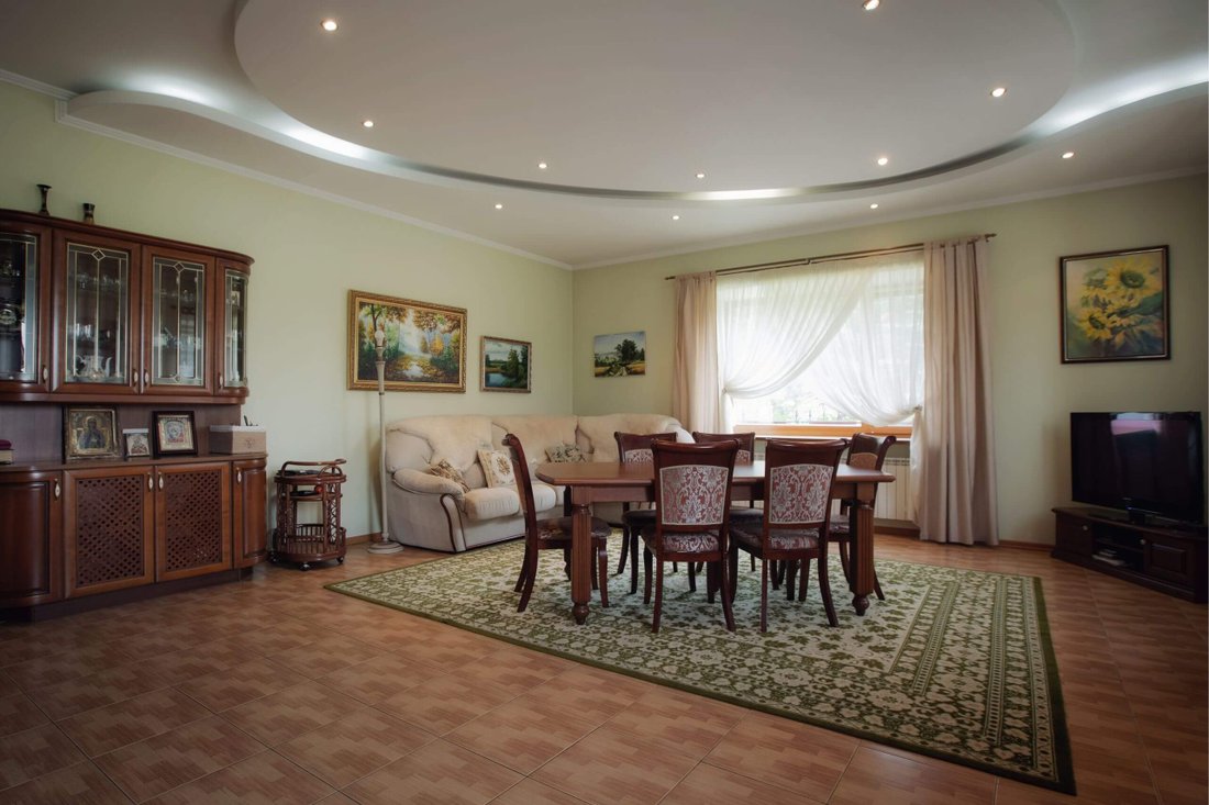 Villa in Pirnove, Kyiv Oblast, Ukraine 3 - 12453701