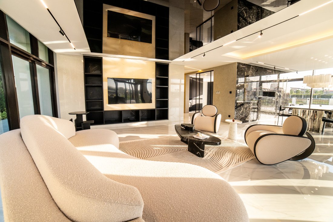 Villa in Damac Hills, Dubai, United Arab Emirates 4 - 12599668