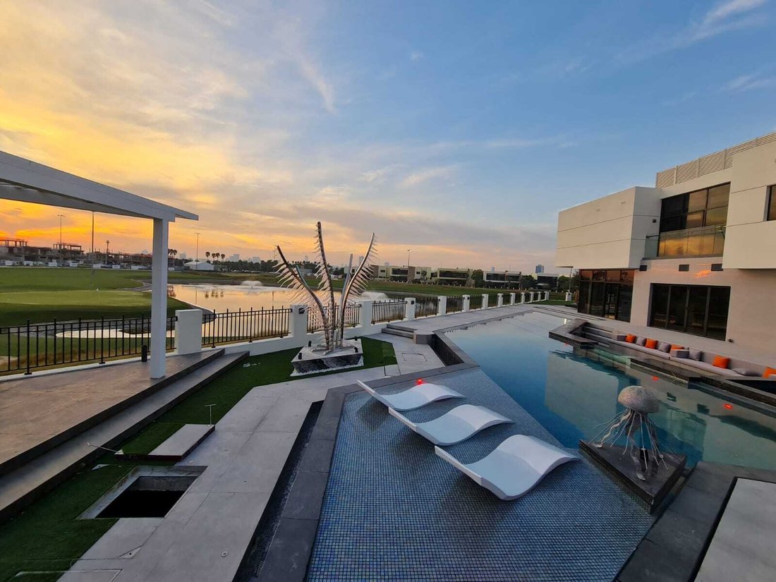 Villa in Damac Hills, Dubai, United Arab Emirates 2 - 12599668