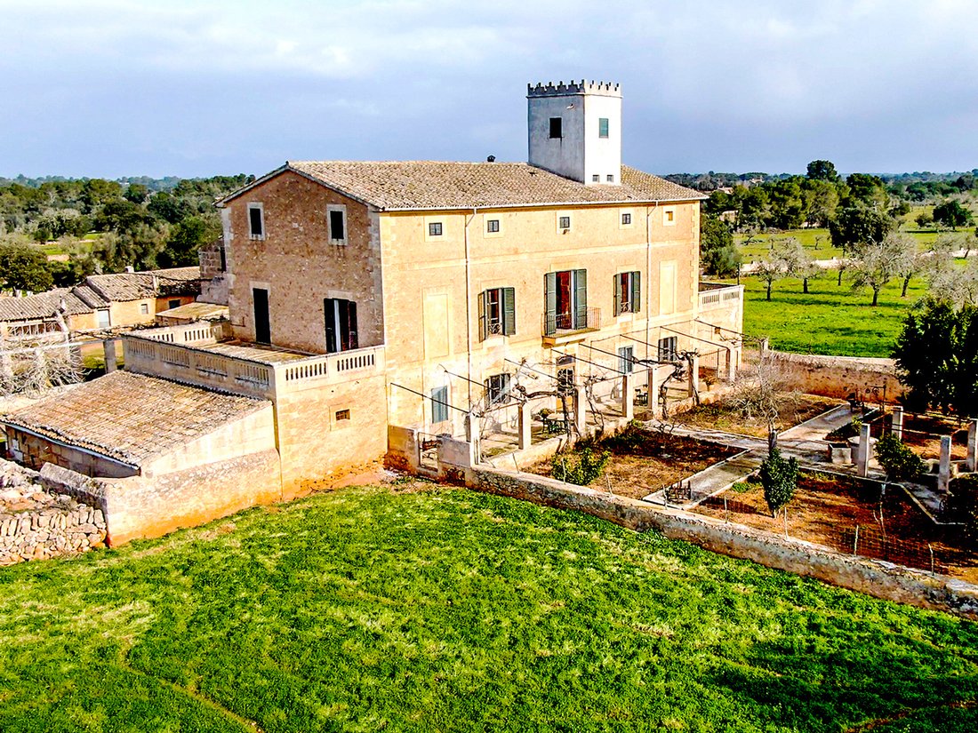 Grandiose Rustic House In Algaida Of 97 In Algaida, Balearic Islands