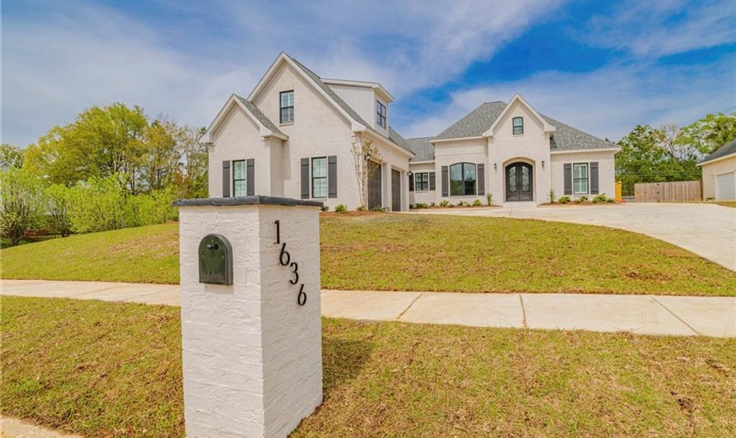 1636 Gold Stream Drive, Saraland, Al, 36571 In Saraland, Alabama