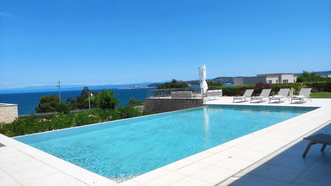 The Best 5***** Star Villa In Istria By The In Umag, Istria County 