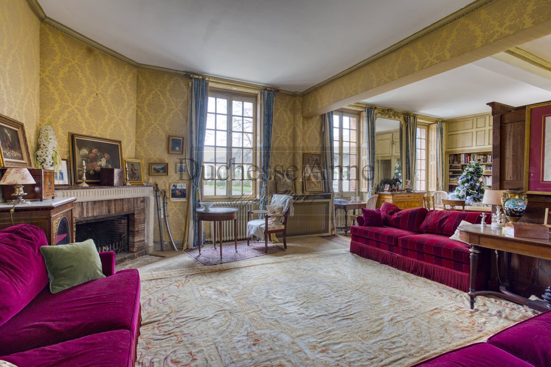 House Level 1, Heating Fuel, In Montfort L'amaury, île De France