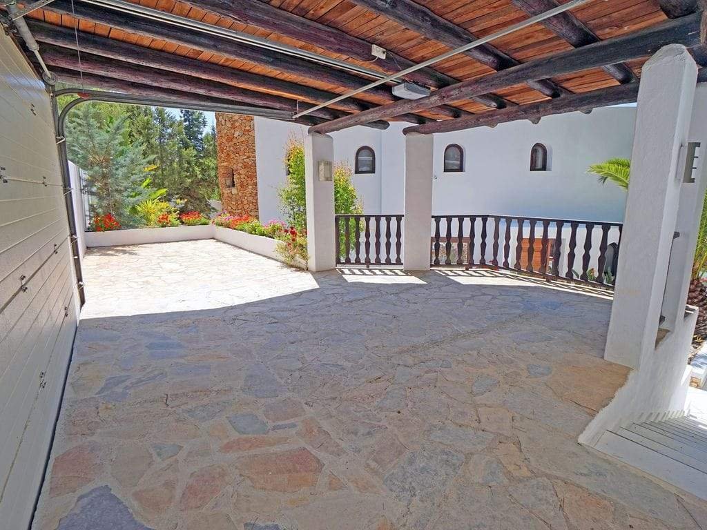 Villa in Sant Antoni de Portmany, Balearic Islands, Spain 4 - 11919417