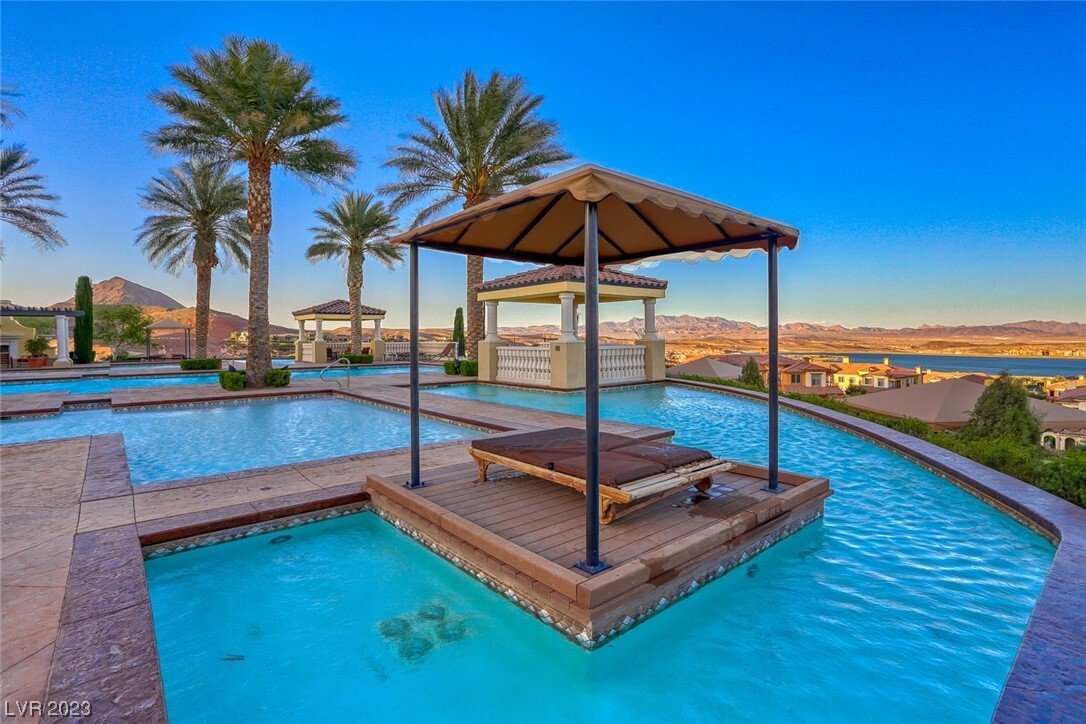 Condo Henderson In Henderson, Nevada, United States For Sale (12632367)