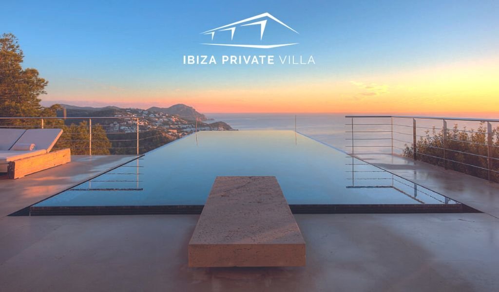 Villa in Santa Eularia des Riu, Balearic Islands, Spain 1 - 12016338