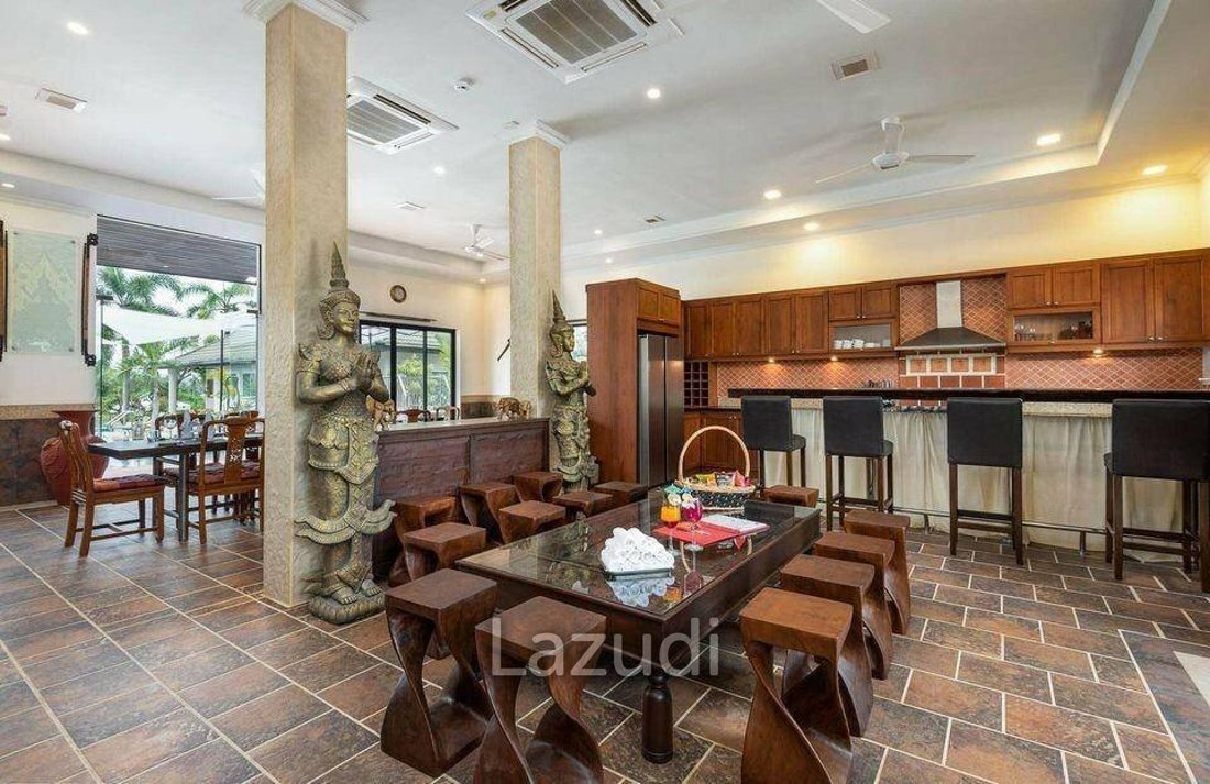 Villa in Pattaya City, Chon Buri, Thailand 2 - 12639777