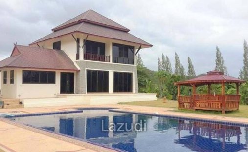 Villa in Khao Yai, Phetchaburi, Thailand 1