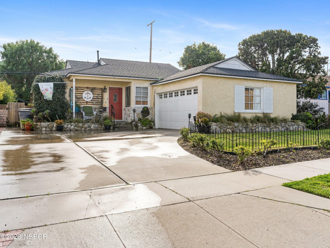 Centrally Located Single Level Home In Torrance, California, United