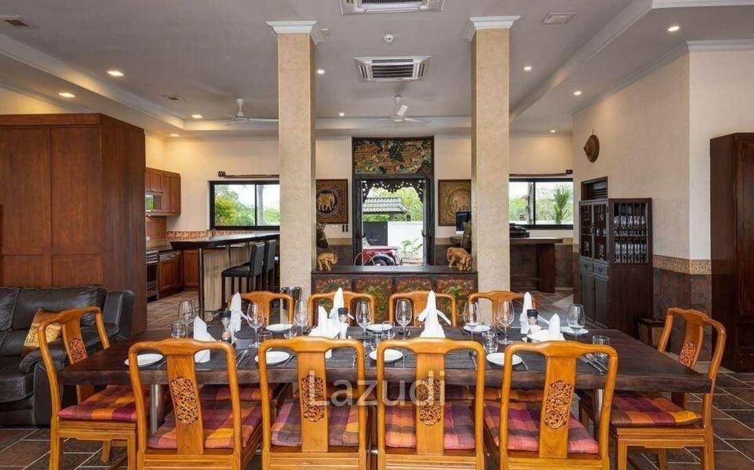 Villa in Pattaya City, Chon Buri, Thailand 5 - 12639777
