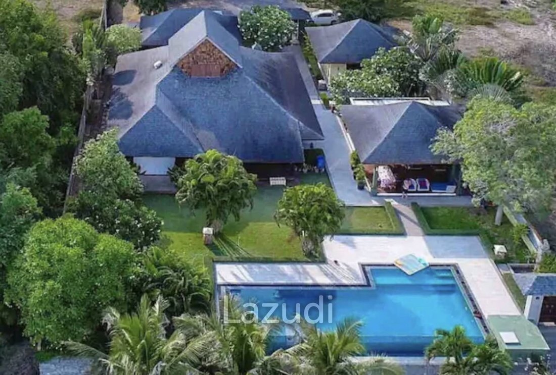 Villa in Kui Nuea, Tanintharyi Region, Thailand 1 - 12635432