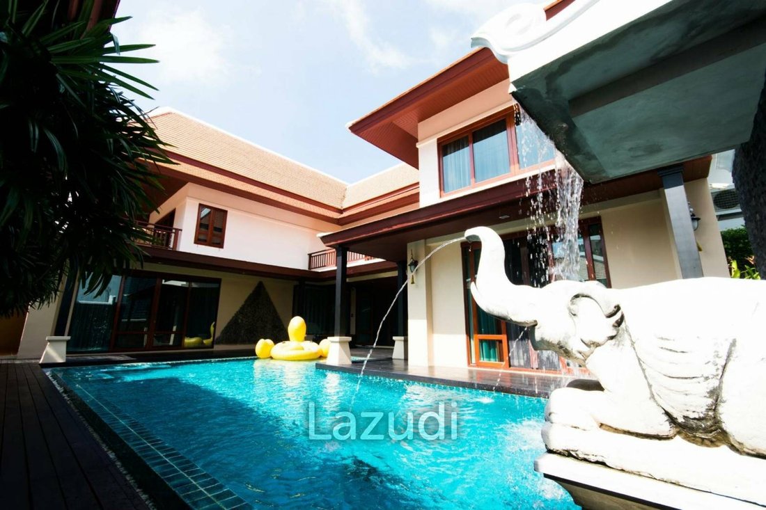 Villa in Pattaya City, Chon Buri, Thailand 1 - 12636848