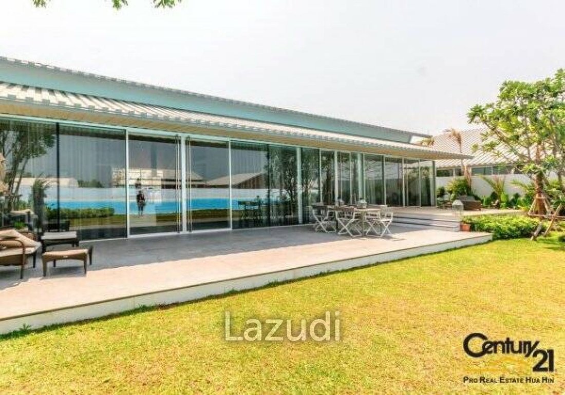 Villa in Thap Tai, Tanintharyi Region, Thailand 1 - 12635871
