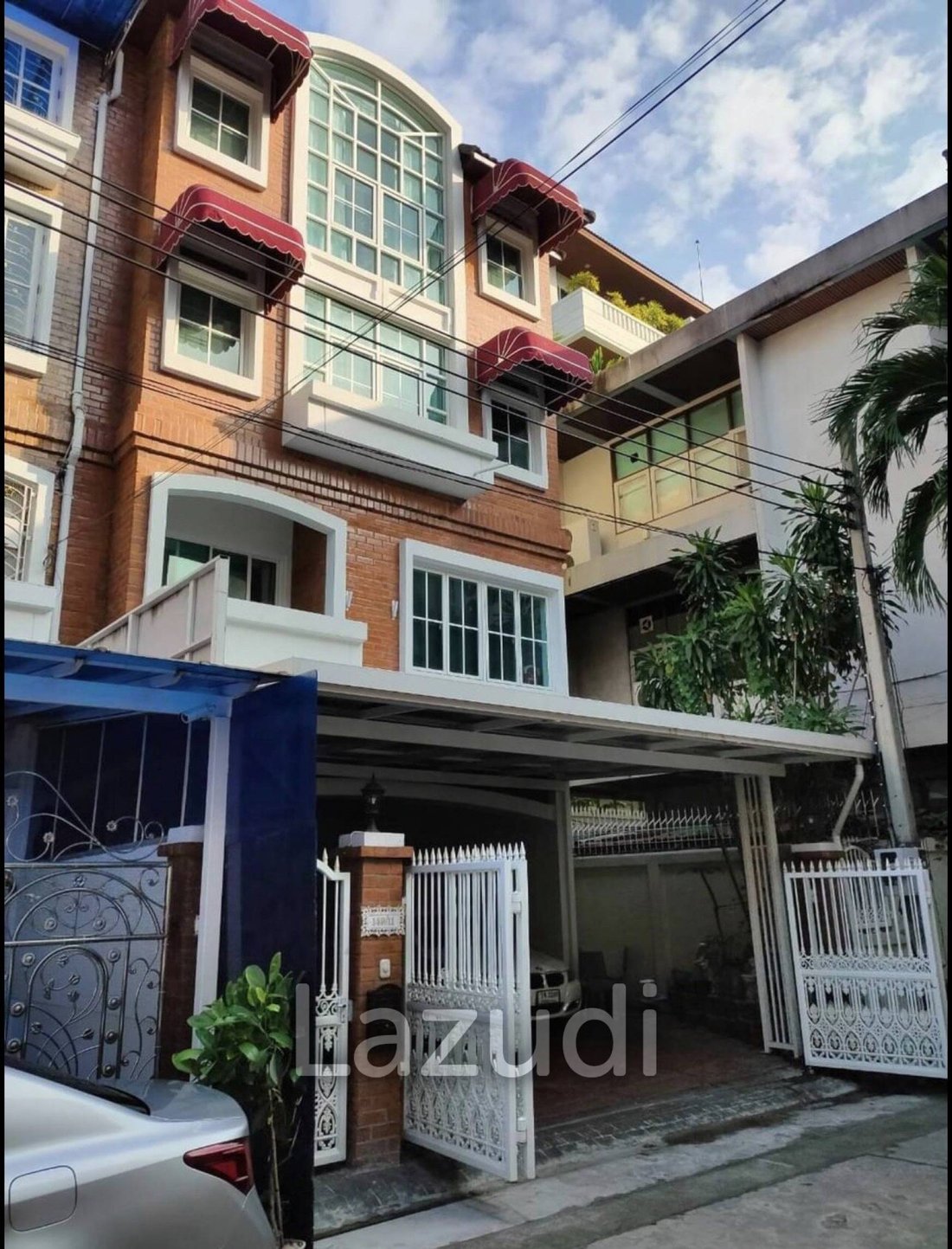 House in Chong Nonsi, Krung Thep Maha Nakhon, Thailand 1 - 12636944