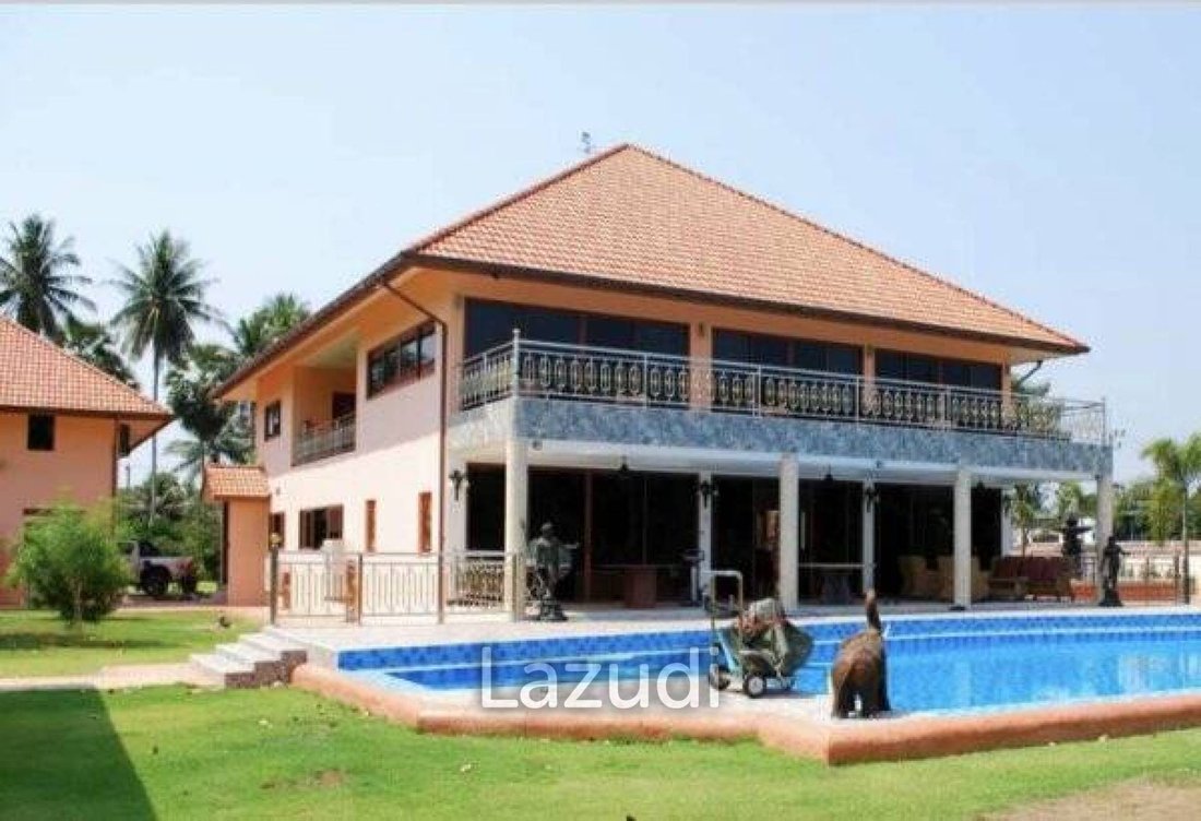 Villa in Pran Buri, Prachuap Khiri Khan, Thailand 2 - 12635500