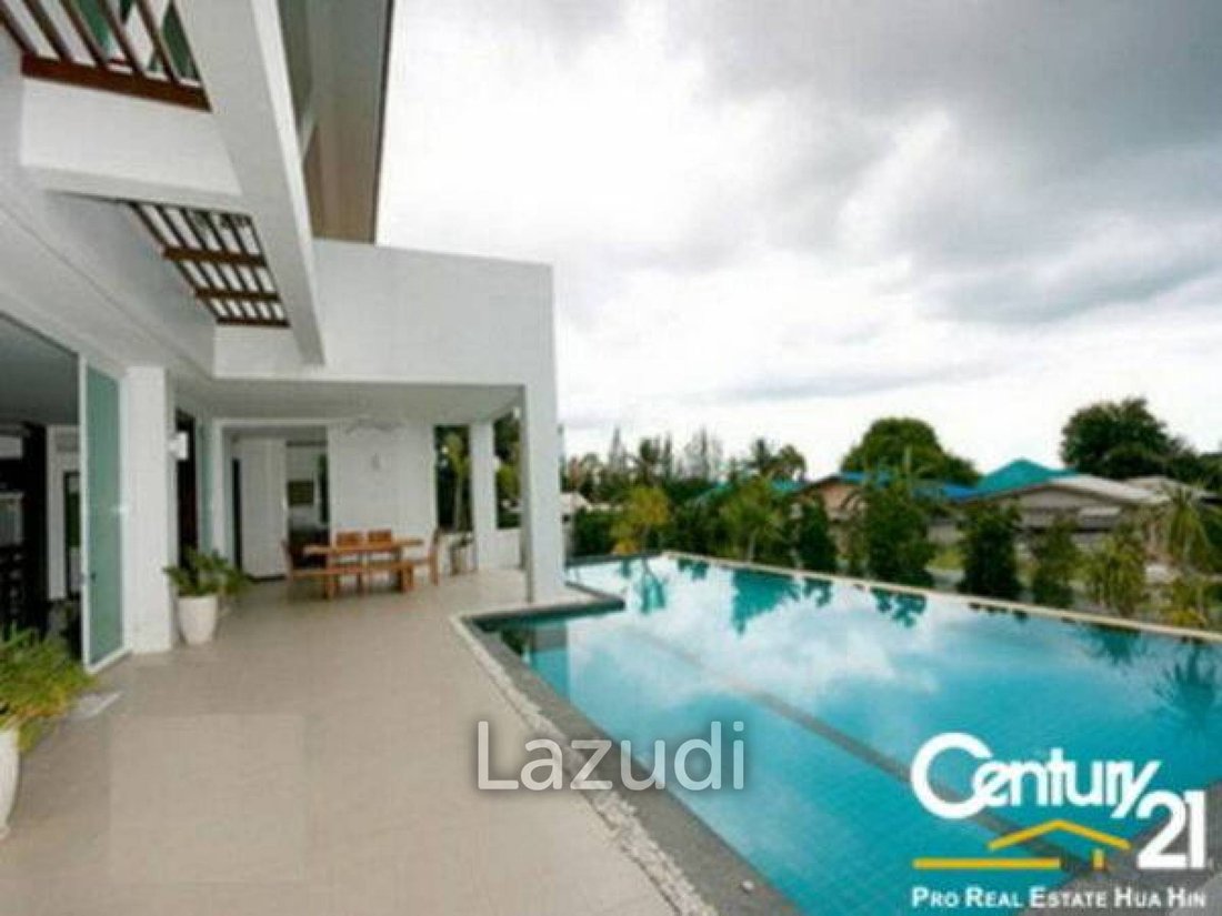 Villa in Hua Hin, Prachuap Khiri Khan, Thailand 2 - 12635984