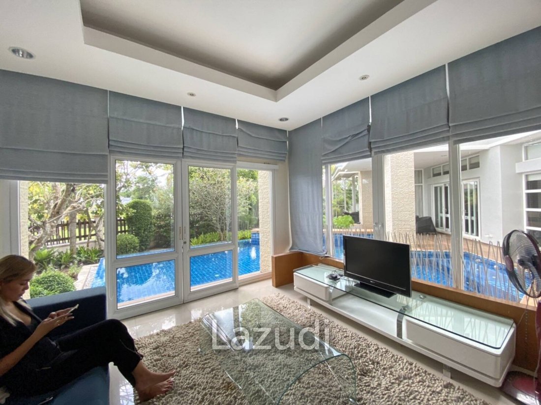 Villa in Na Chom Thian, Chon Buri, Thailand 1 - 12636947