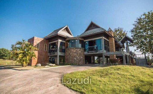 Villa in Mae Taeng, Chiang Mai, Thailand 1
