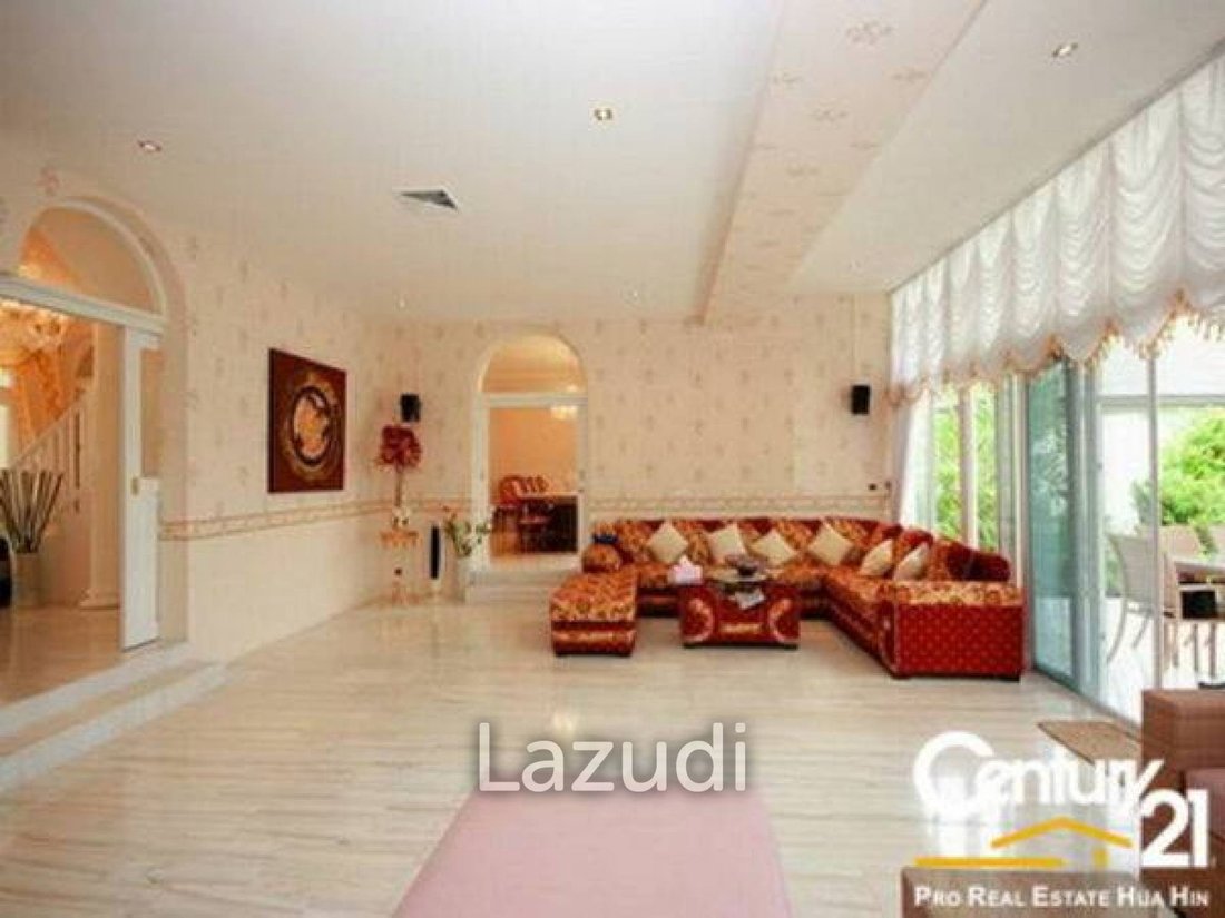 Villa in Cha-am, Phetchaburi, Thailand 4 - 12636011