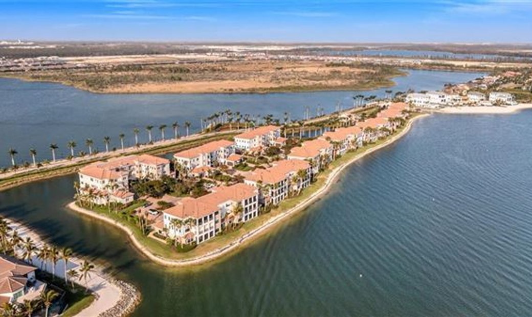 Condo Miromar Lakes United States In Miromar Lakes, Fl, United States