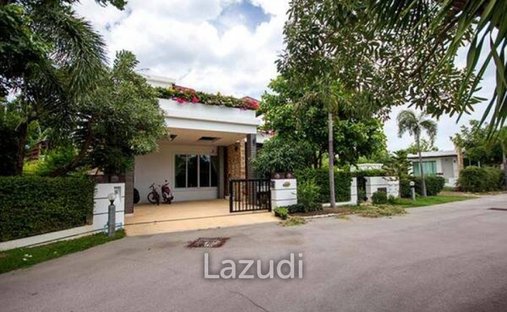 Villa in Hua Hin, Prachuap Khiri Khan, Thailand 1