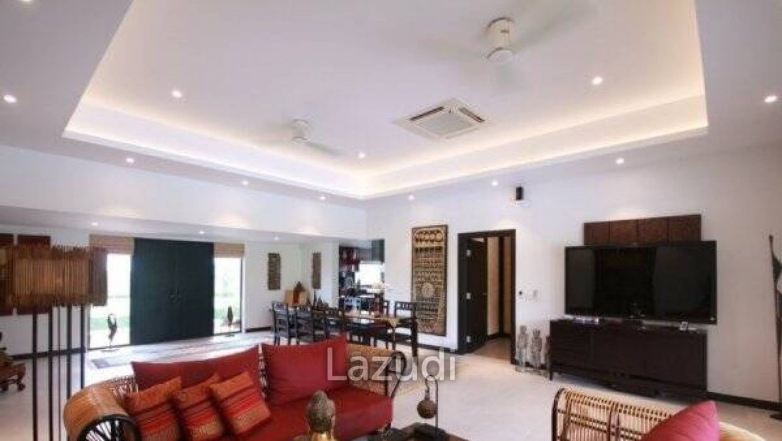 Villa in Hin Lek Fai, Prachuap Khiri Khan, Thailand 4 - 12635457