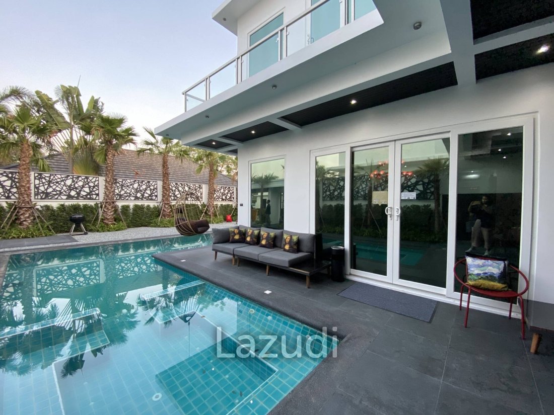 Villa in Pattaya City, Chon Buri, Thailand 4 - 12635705