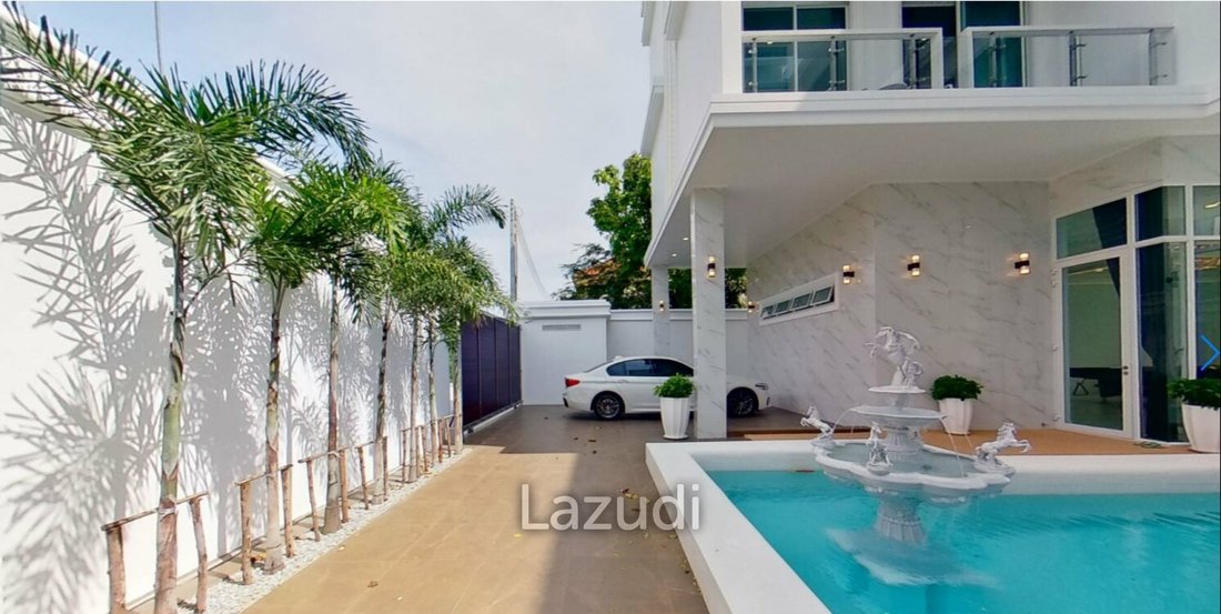 Villa in Pattaya City, Chon Buri, Thailand 3 - 12639547