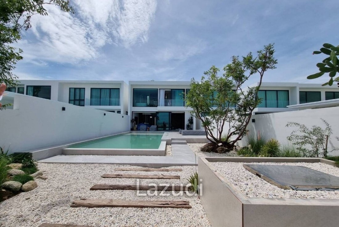Beachfront Modern 4 bed pool villa