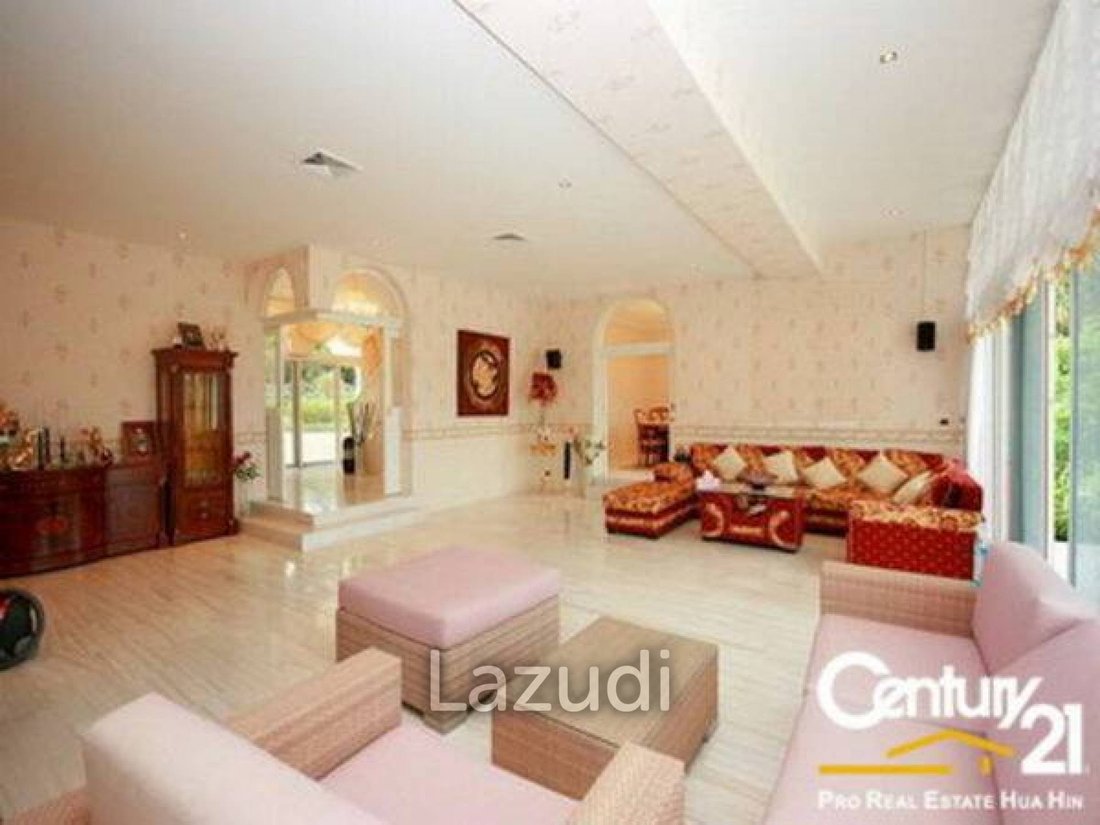 Villa in Cha-am, Phetchaburi, Thailand 3 - 12636011