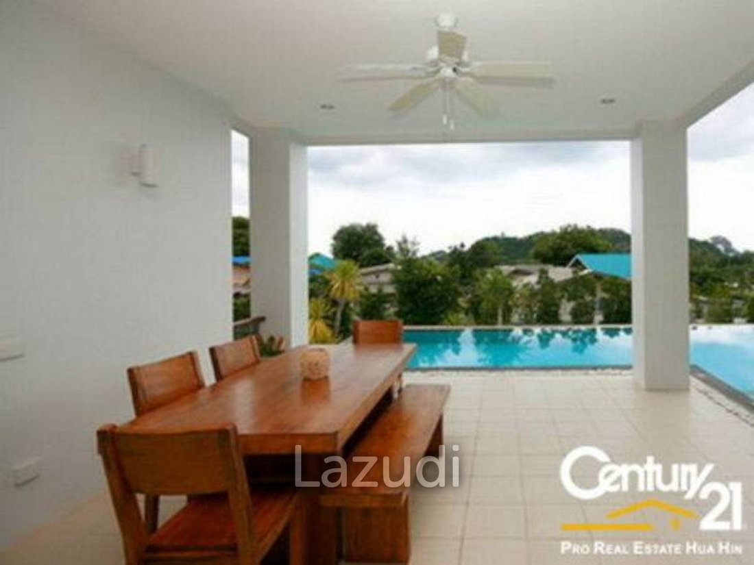 Villa in Hua Hin, Prachuap Khiri Khan, Thailand 4 - 12635984