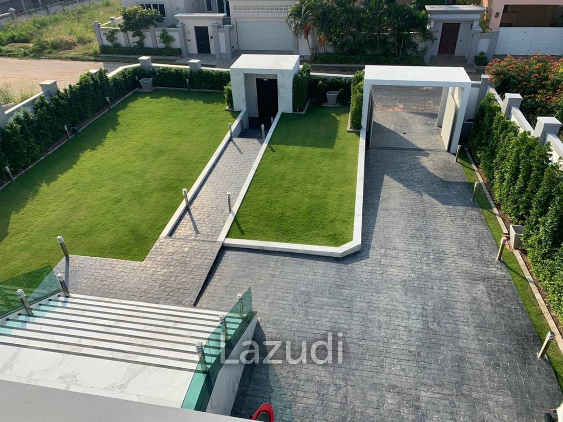 Villa in Pattaya City, Chon Buri, Thailand 5 - 12638907