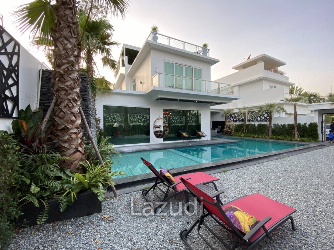 Villa in Pattaya City, Chon Buri, Thailand 1 - 12635705