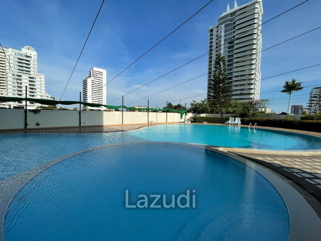 Apartment in Bangkok, Bangkok, Thailand 3 - 12639864