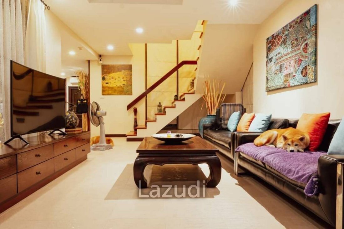 Villa in Pattaya City, Chon Buri, Thailand 5 - 12639907