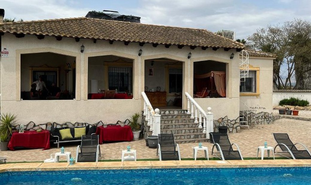 Catral Villa In Catral, Valencian Community, Spain For Sale (11918746)