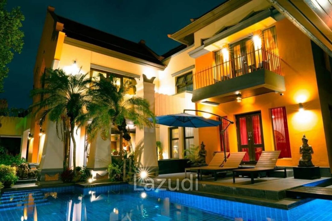 Villa in Pattaya City, Chon Buri, Thailand 1 - 12639907